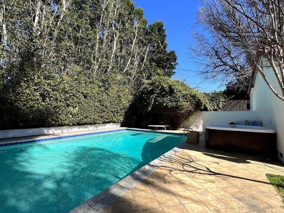 Stylish Mediterranean Villa, Pool, Jacuzzi, Hollywood & Malibu Bliss لوس أنجلوس المظهر الخارجي الصورة