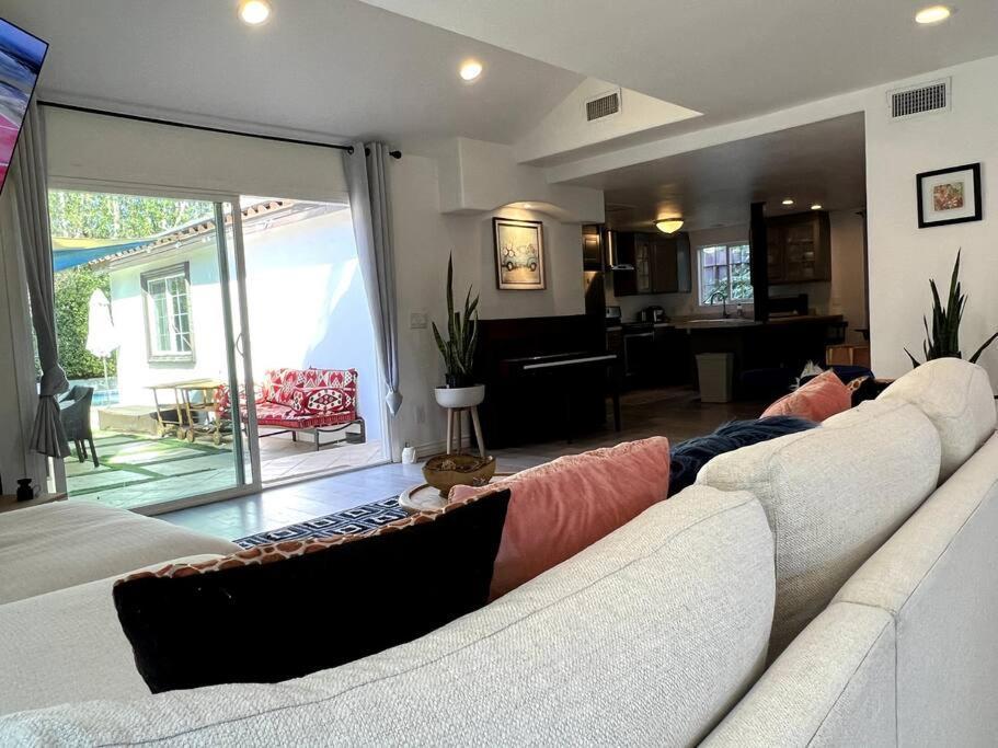 Stylish Mediterranean Villa, Pool, Jacuzzi, Hollywood & Malibu Bliss لوس أنجلوس المظهر الخارجي الصورة