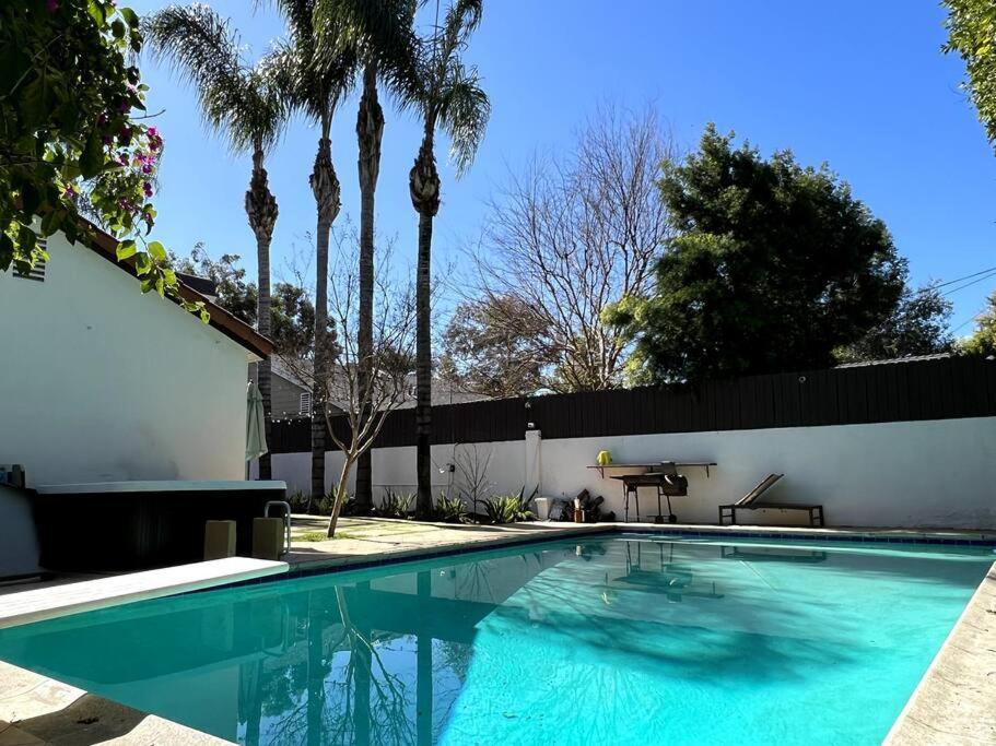 Stylish Mediterranean Villa, Pool, Jacuzzi, Hollywood & Malibu Bliss لوس أنجلوس المظهر الخارجي الصورة